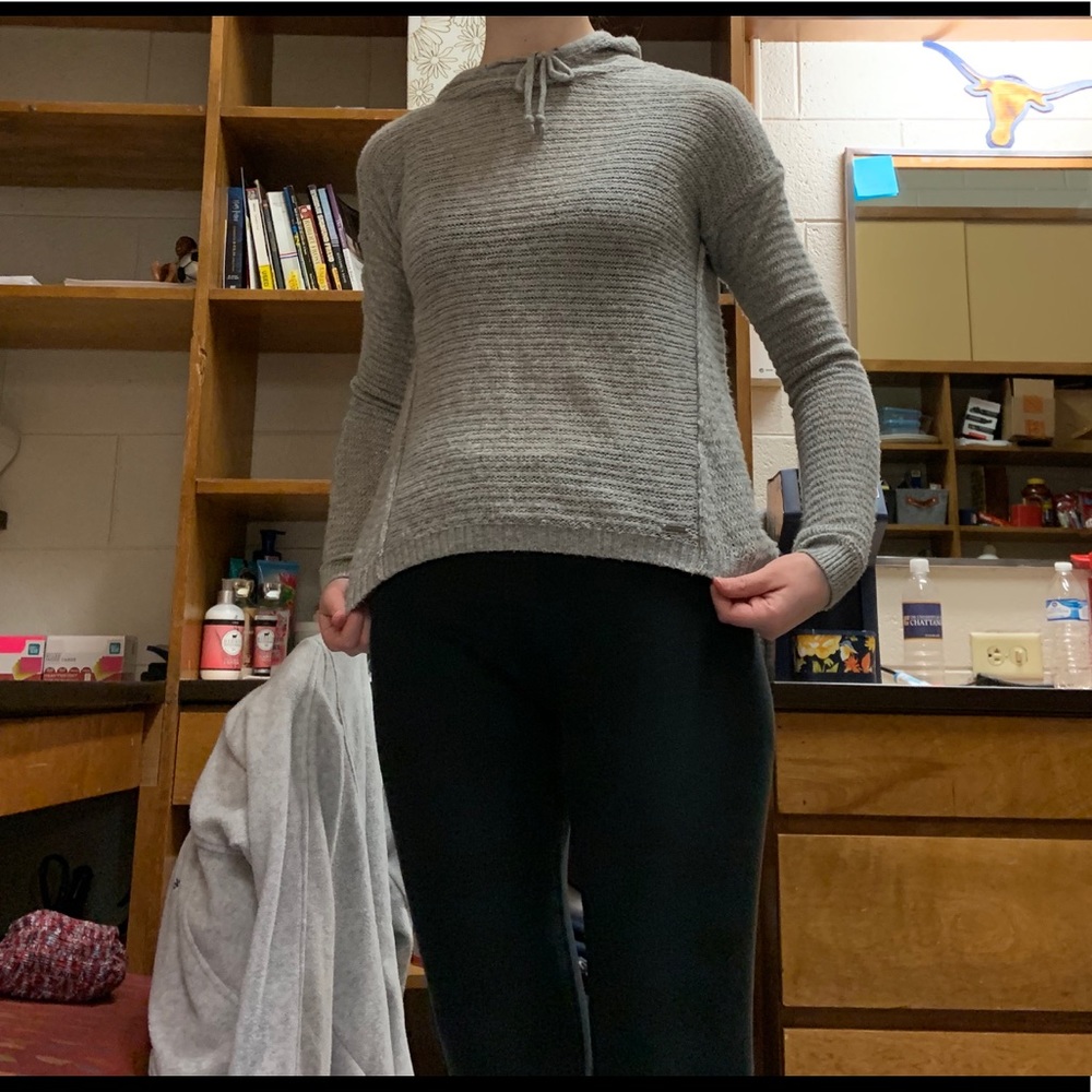 Grey Abercrombie & Fitch Hooded Sweater